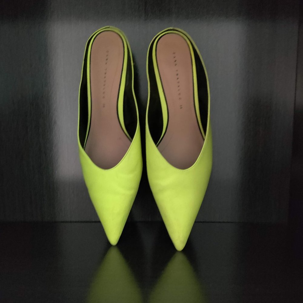 Zara Neon Pointed Teardrop Heels. Size 37.5